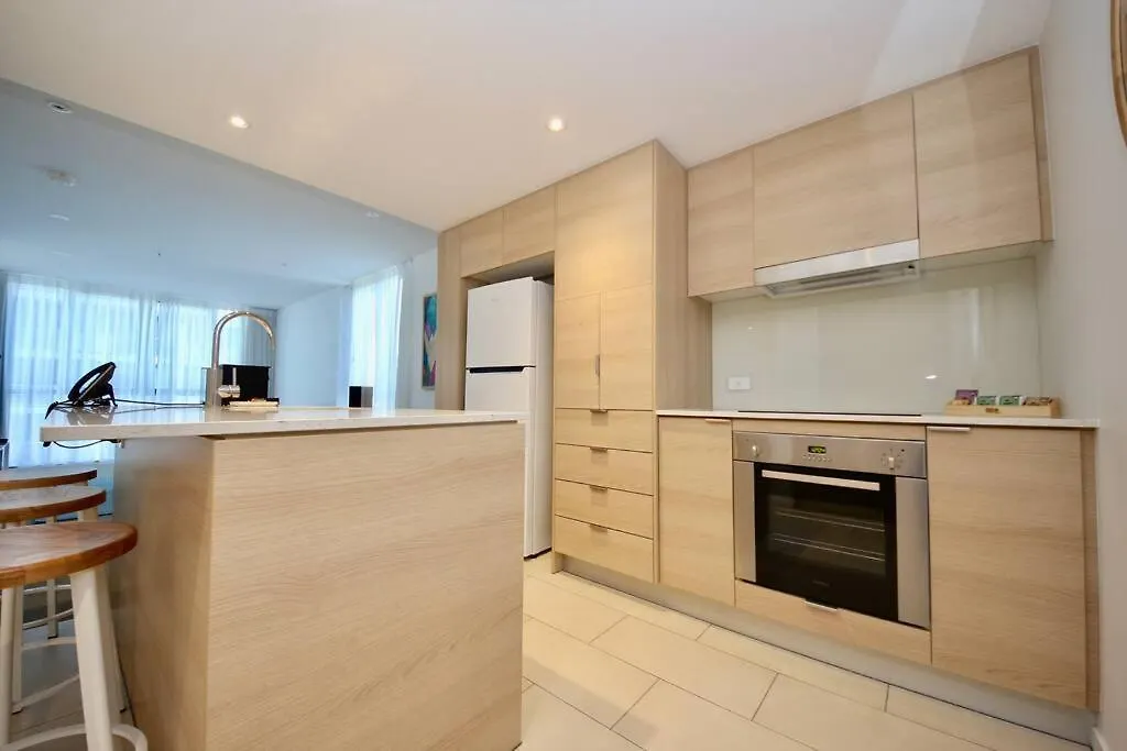 Luxury Beaches Broadbeach 906 Gold Coast Australia